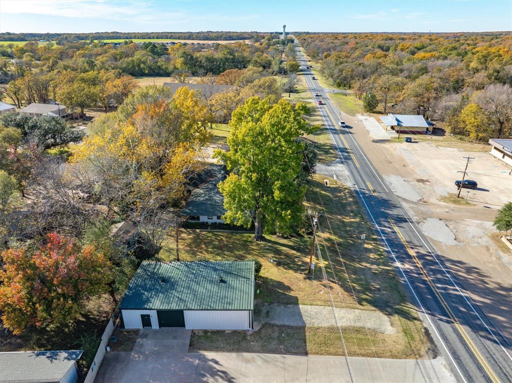 573 W State Highway 243