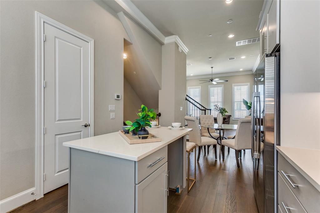 Addison Grove Add - Residential