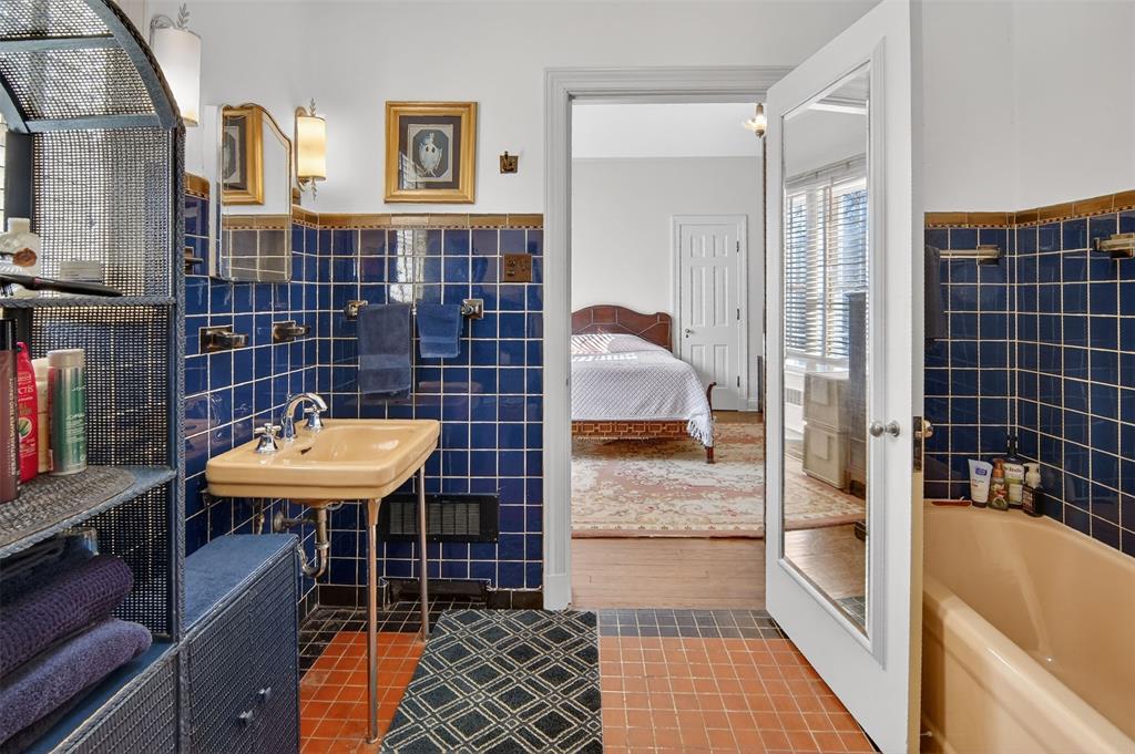 Original Town of Graham - Residential