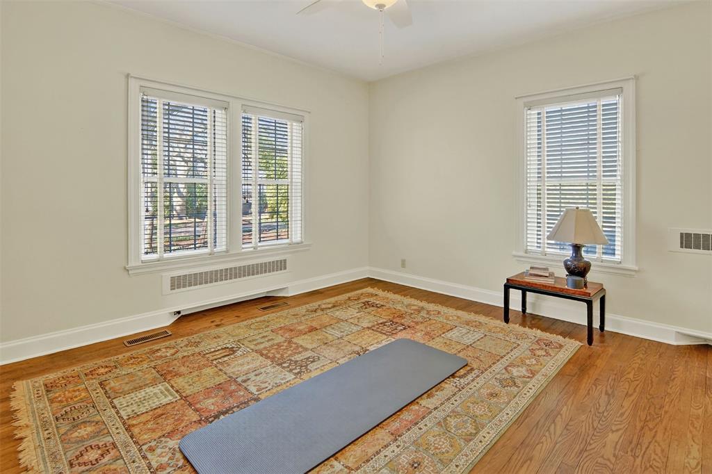 Original Town of Graham - Residential