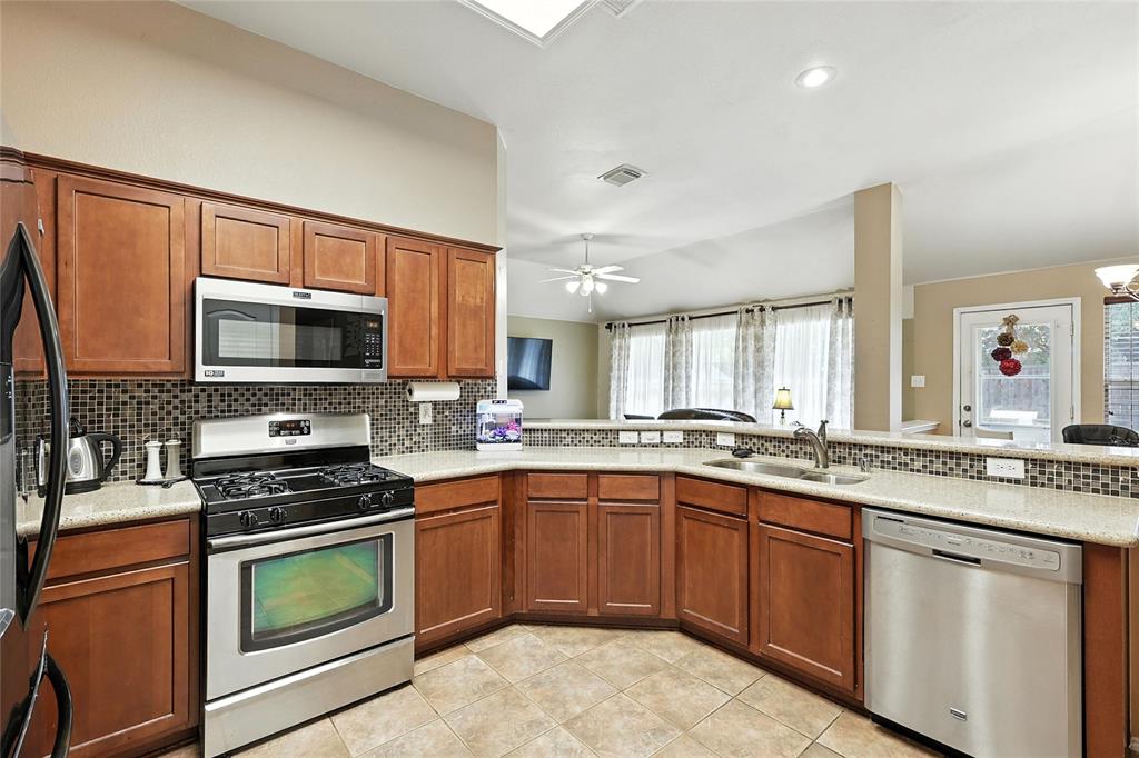 Meadow Oaks Ph II - Residential