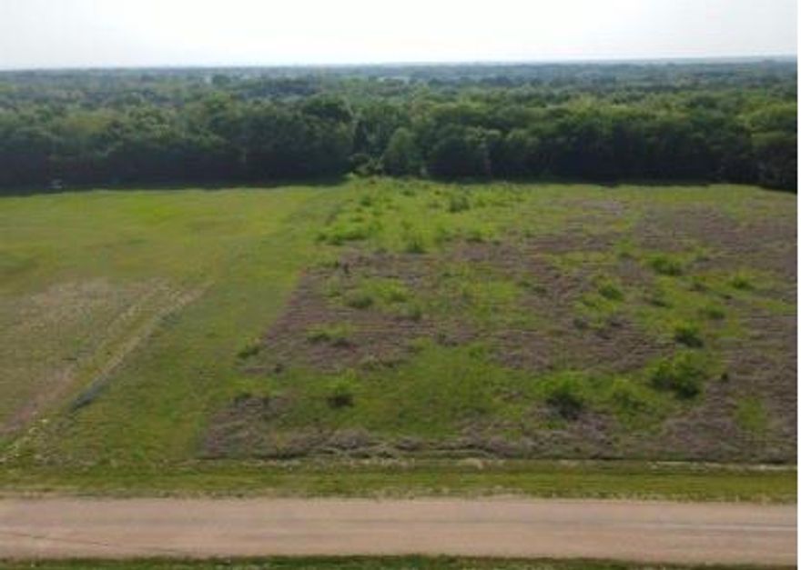 This huge 1.95-acre lot awaits your custom dream home. White Bluff Resort is a gated community. Whether you're looking for a primary or secondary home, this community is packed with amenities designed for both leisure and lifestyle. Enjoy access to two championship golf courses, 3 pools, a fully equipped fitness center, spa, hair salon, multiple restaurants, a park with lake views, a modern conference center, pickleball, and tennis courts. On-site Fire Department with a Fight Pad, church, and two RV Parks.