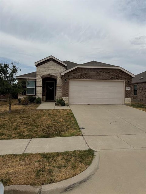 Photo of 1241 Vernon Drive, Aubrey, TX 76227 (MLS # 21371034)