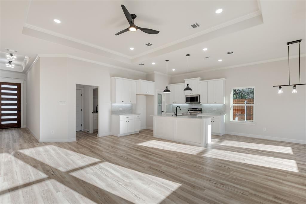 3632 Arrowhead Circle