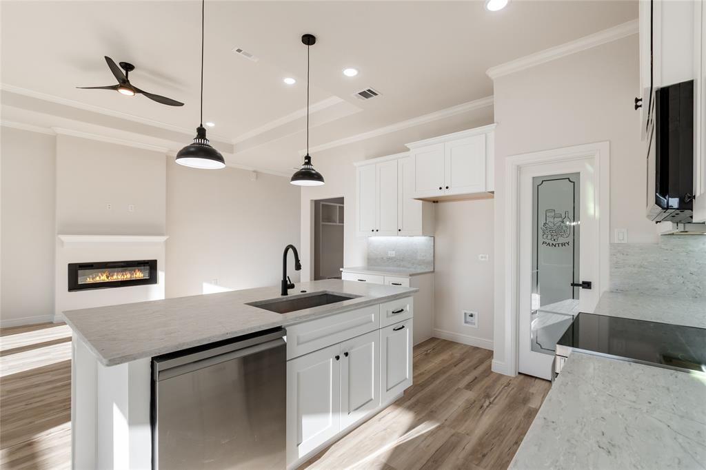 3632 Arrowhead Circle