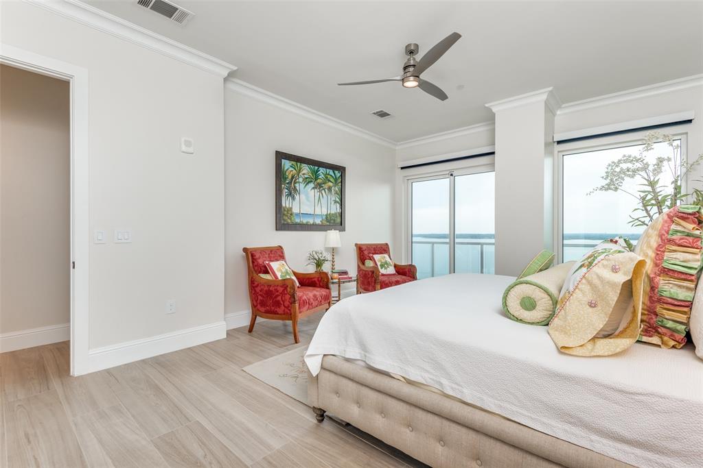 Lakeside Tower - Residential