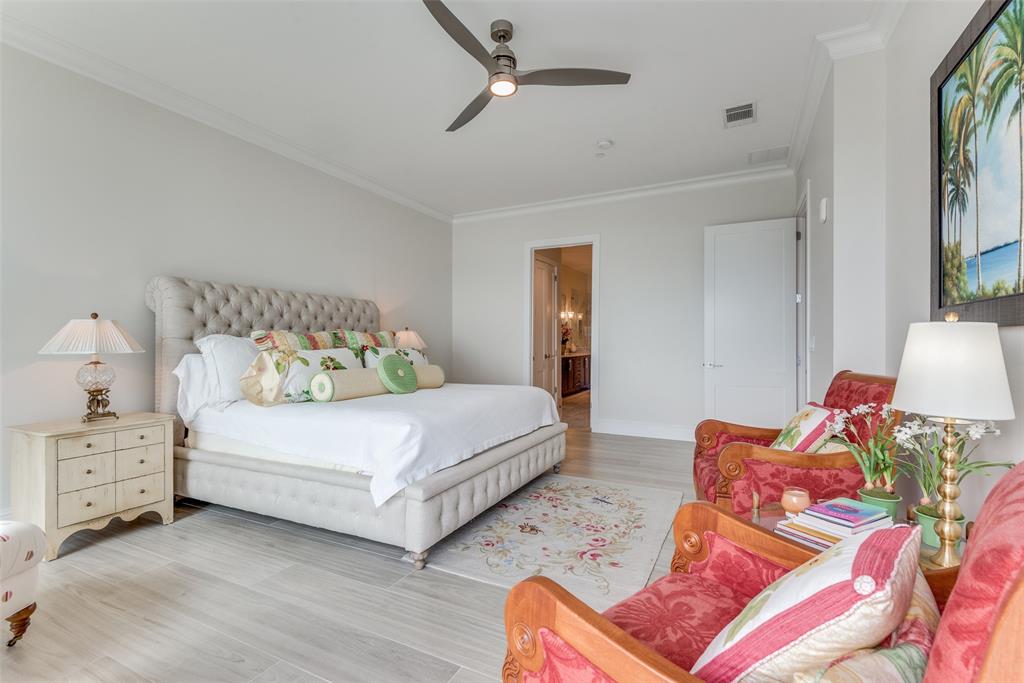 Lakeside Tower - Residential