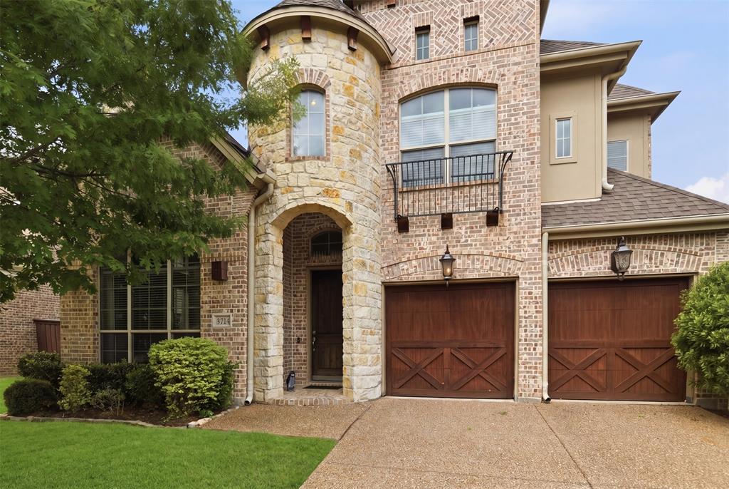 8224 Lindsay Gardens