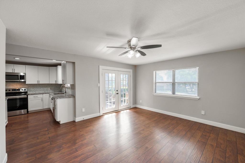 Harwood Park Twnhms Add - Residential