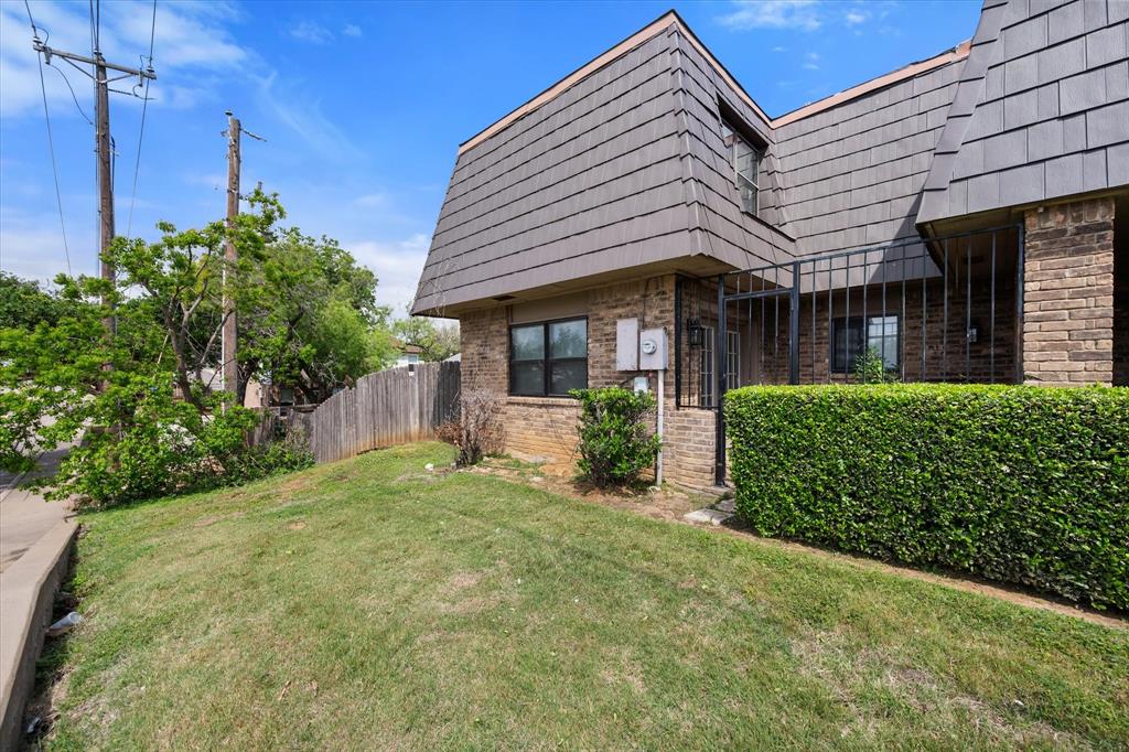 Harwood Park Twnhms Add - Residential