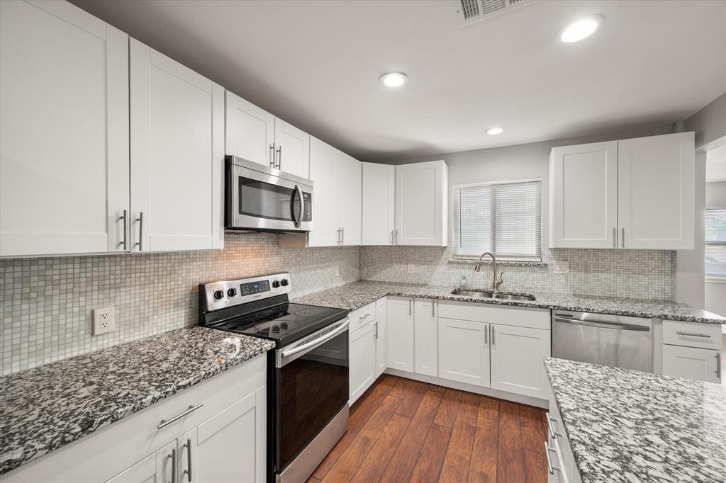 Harwood Park Twnhms Add - Residential