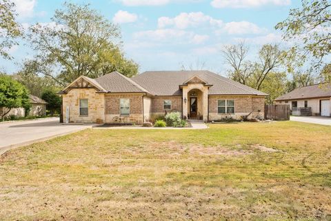 A home in Granbury