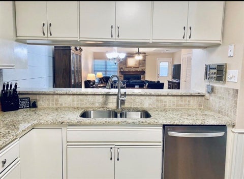 Tiny photo for 2709 Fairway Park Street, Grand Prairie, TX 75050 (MLS # 21396539)