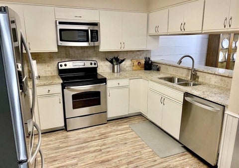 Tiny photo for 2709 Fairway Park Street, Grand Prairie, TX 75050 (MLS # 21396539)