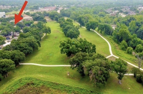 Photo of 2709 Fairway Park Street, Grand Prairie, TX 75050 (MLS # 21396539)