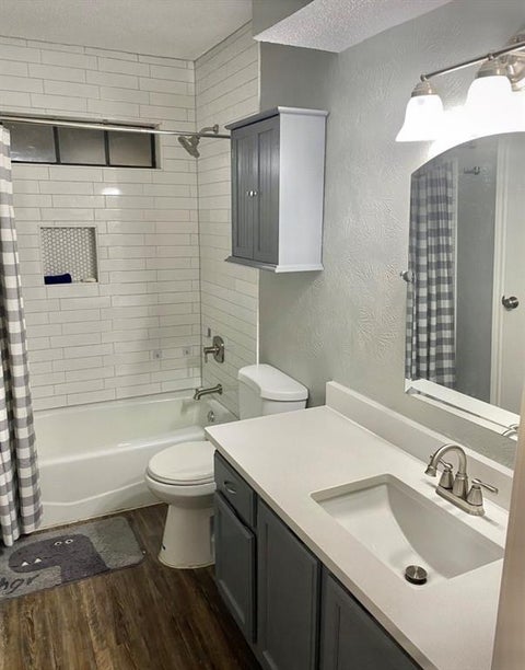 Tiny photo for 2709 Fairway Park Street, Grand Prairie, TX 75050 (MLS # 21396539)