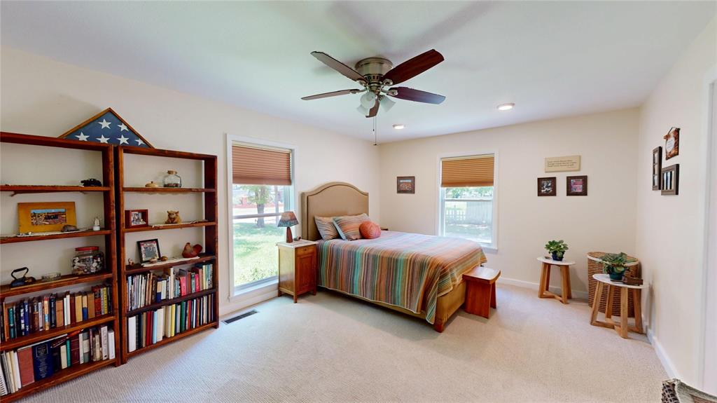 CROTHERS&WHITE - Residential