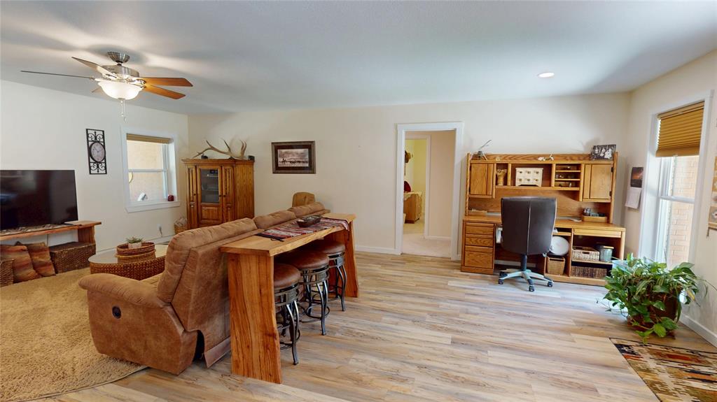 CROTHERS&WHITE - Residential