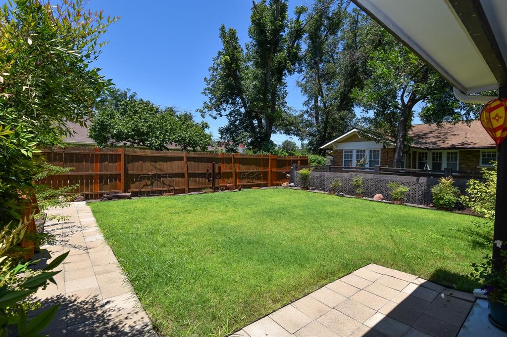 CROTHERS&WHITE - Residential