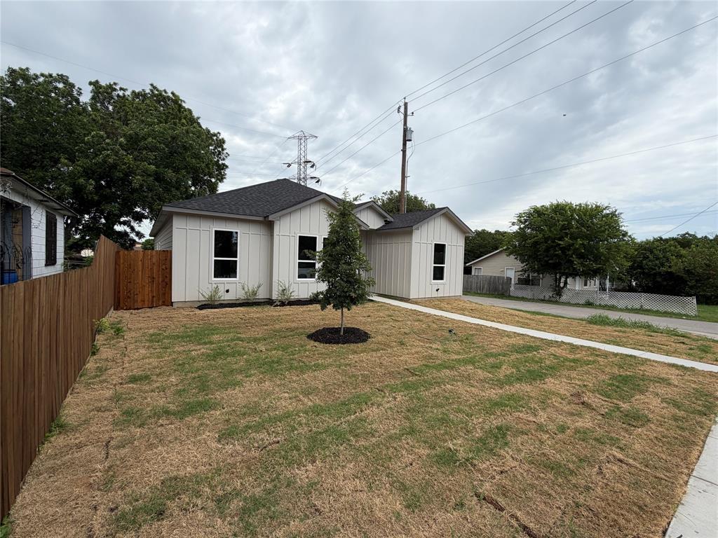1431 Presidio Avenue