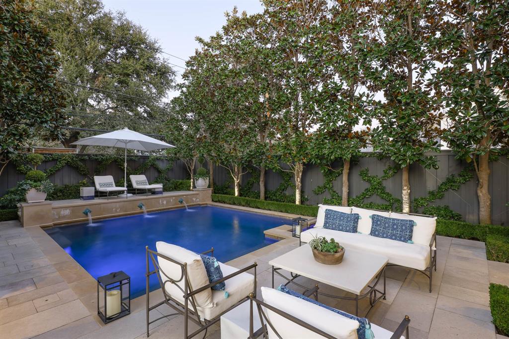 Highland Park West 02 - Residential