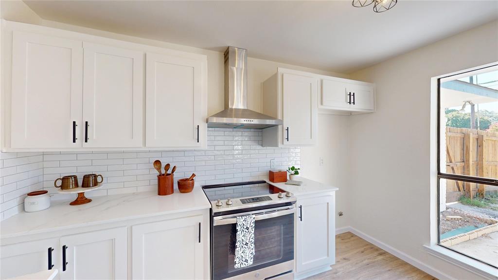 4200 Lantern Light Drive