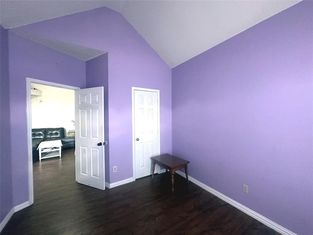 1518 Northampton Drive