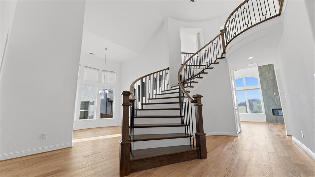 2609 Bucer Court