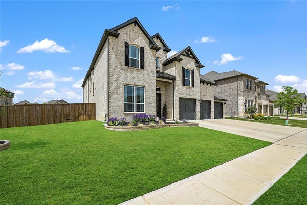 1101 ALDERWOOD DR, JUSTIN, TX 76247 - Image 9a53e229d624545d4e1ad077a1dbeebf/703741049