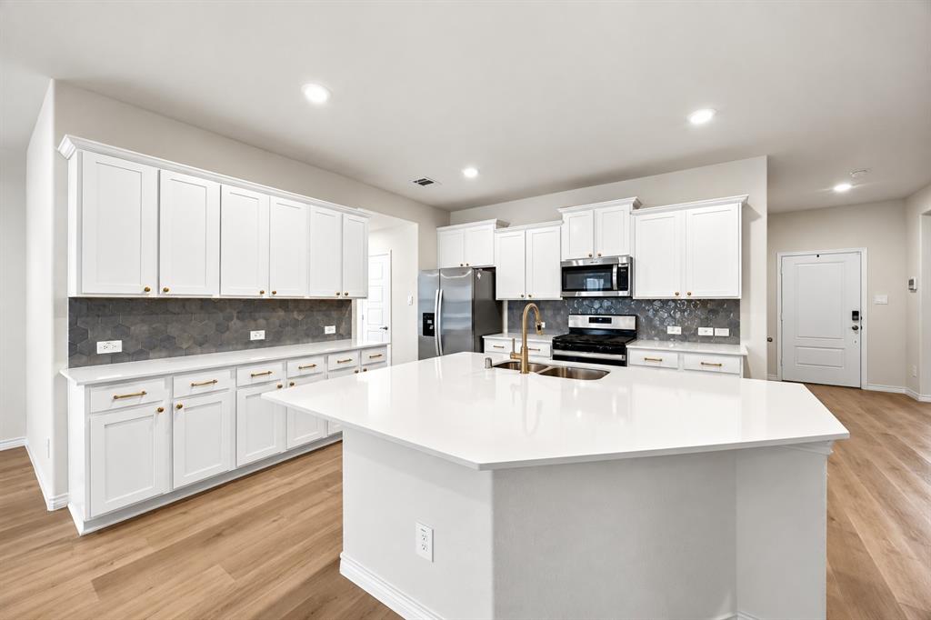 205 Calico Lane