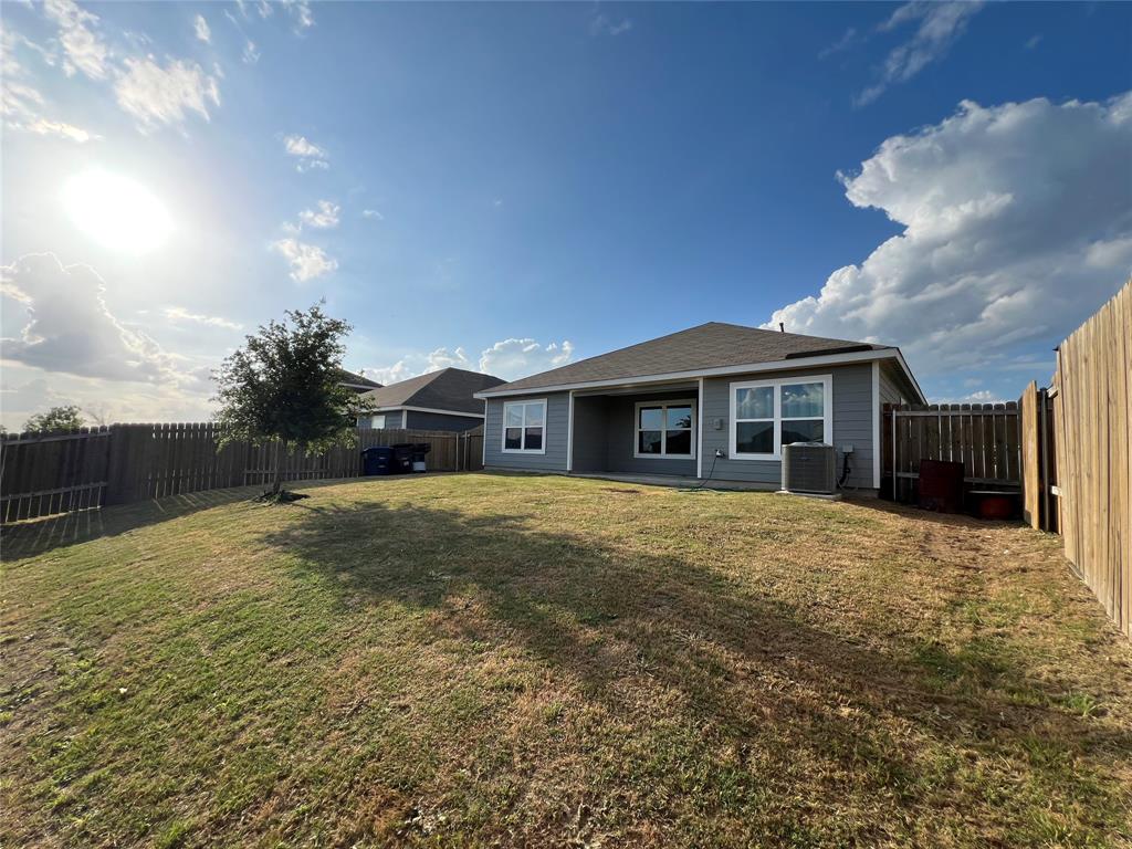 Vista West II - Residential