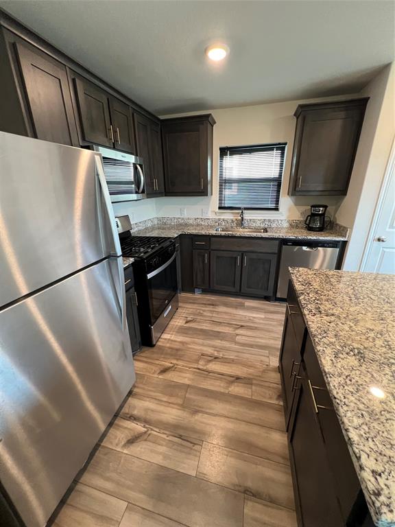 Vista West II - Residential