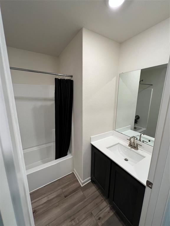 Vista West II - Residential