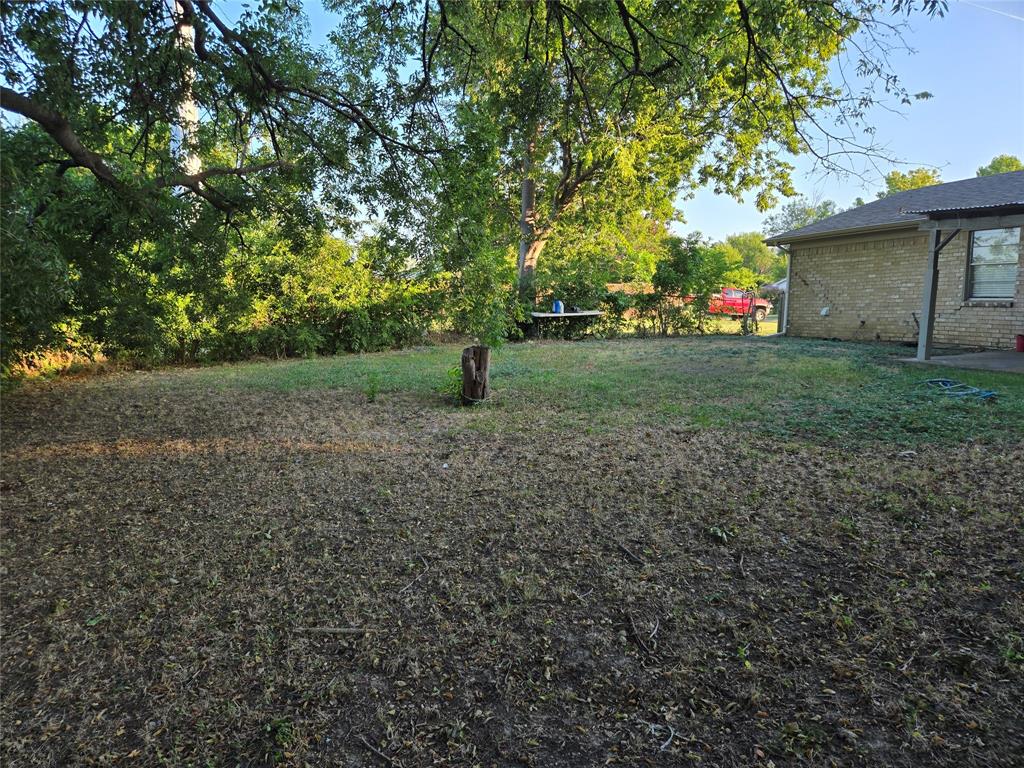 SOUTHLAKE ESTATES 3 - Residential Lease