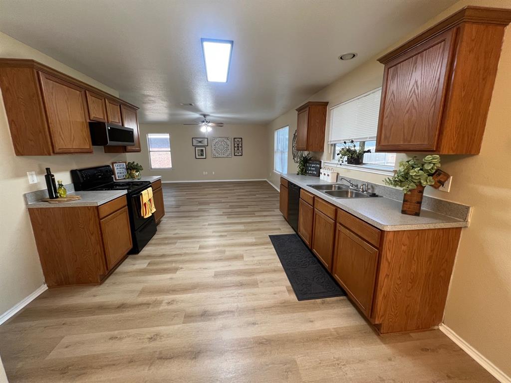 Fossil Park Estates - Residential