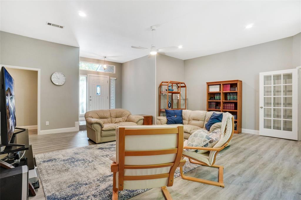 430 Spanish Moss Court