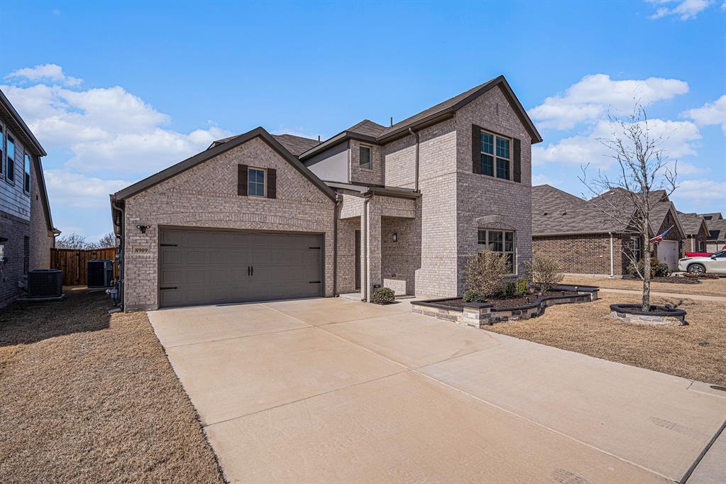 8909 Lantana Meadow Drive