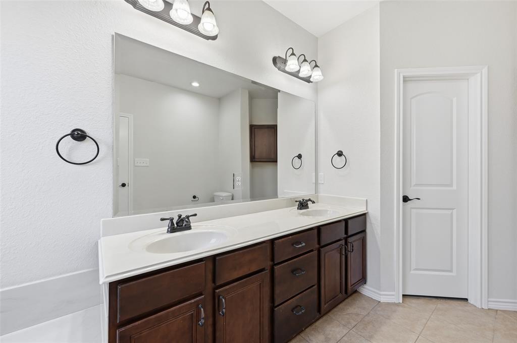 Oak Valley Estates - Residential