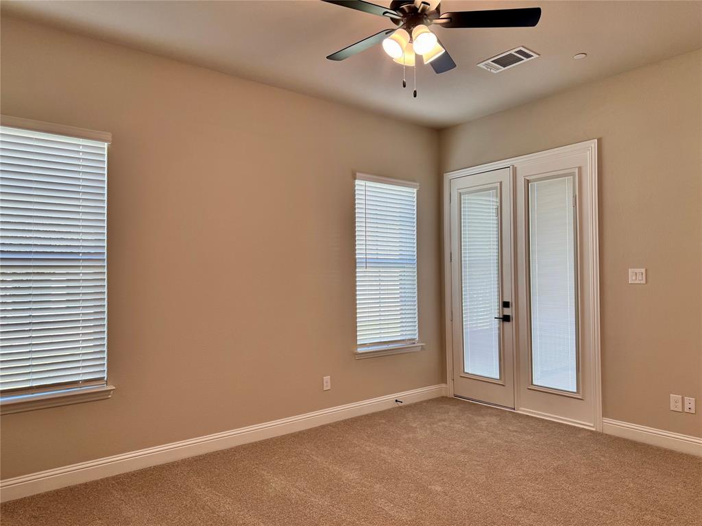 HOMETOWN CANAL DISTRICT - Residential Lease