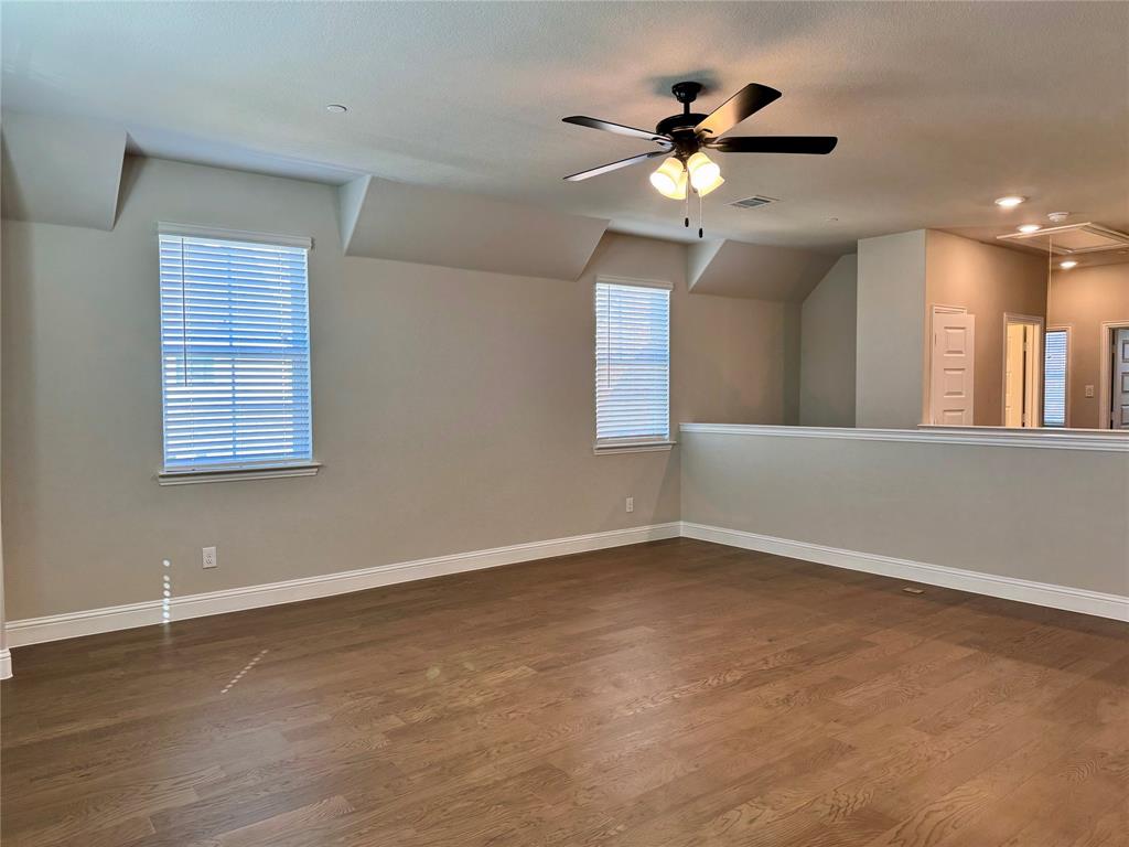 HOMETOWN CANAL DISTRICT - Residential Lease