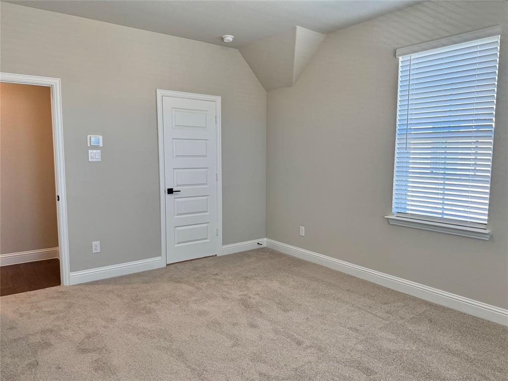 HOMETOWN CANAL DISTRICT - Residential Lease