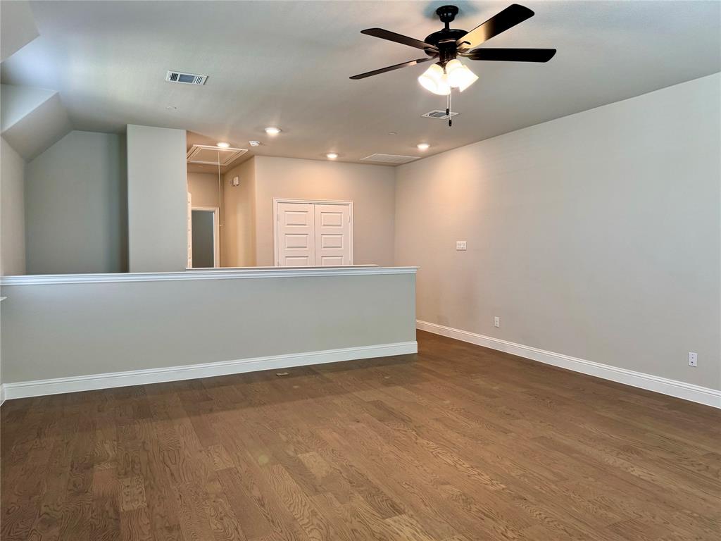 HOMETOWN CANAL DISTRICT - Residential Lease