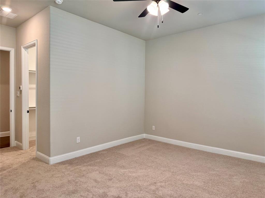 HOMETOWN CANAL DISTRICT - Residential Lease