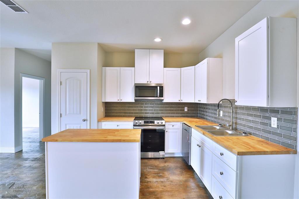 Hills of Buffalo Gap - Residential Lease