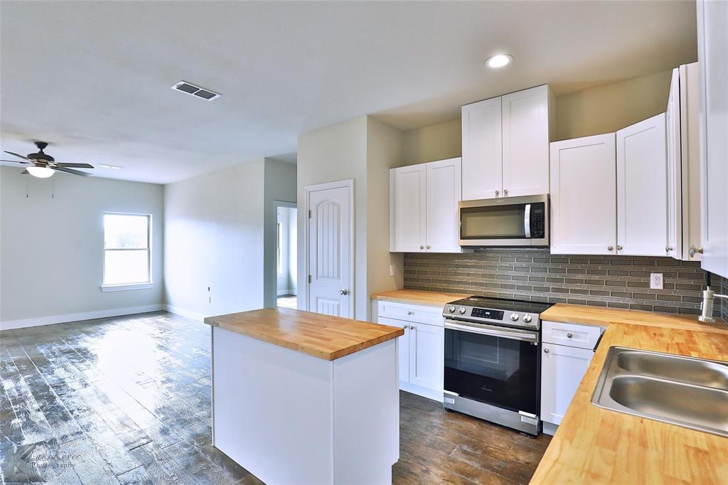 Hills of Buffalo Gap - Residential Lease