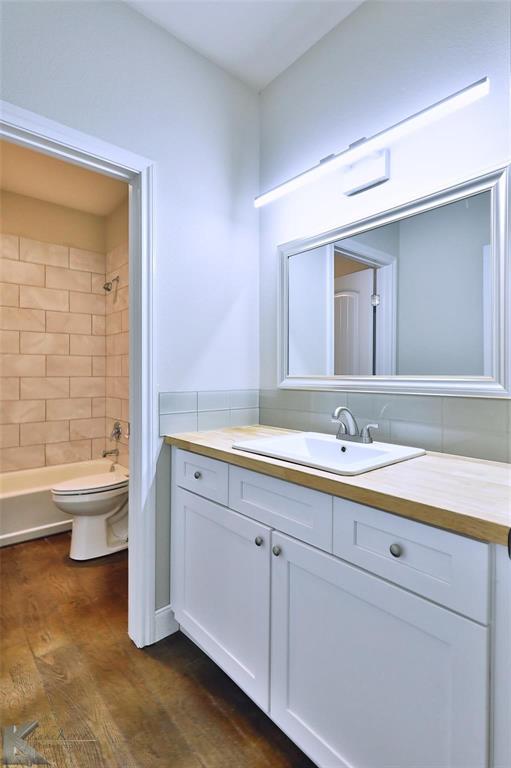 Hills of Buffalo Gap - Residential Lease