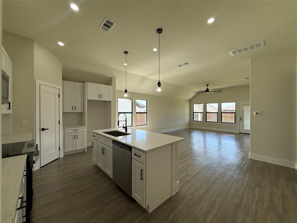 209 Reliance Road