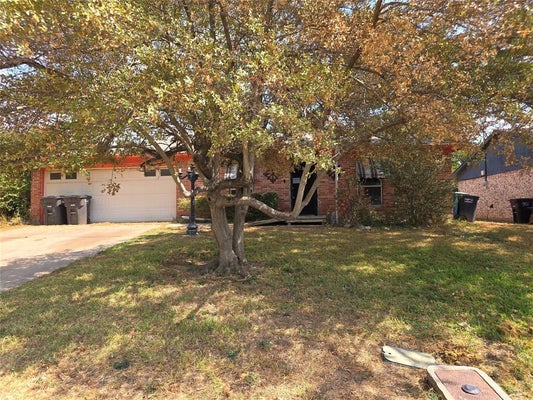 2001 CARVERLY DR, FORT WORTH, TX 76112 - Image 9a71148eddebf33bf51ae2ecc804026d/273605688
