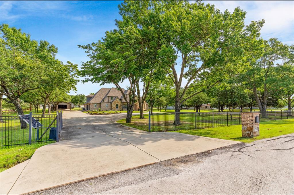 1707 Ponderosa