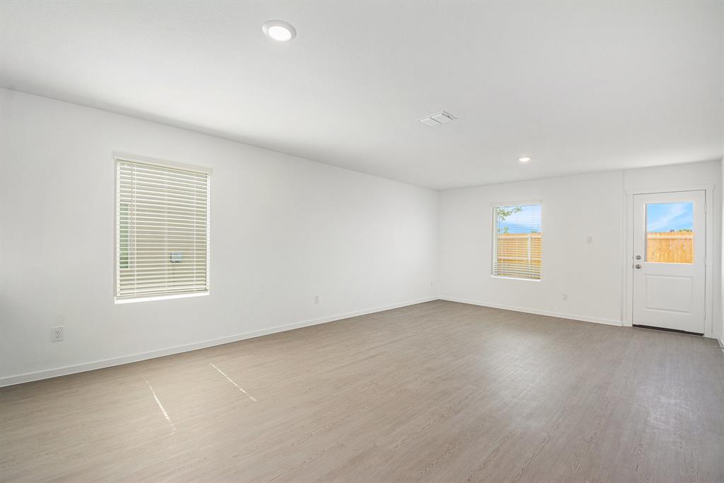 911 Sandhill Crane Lane